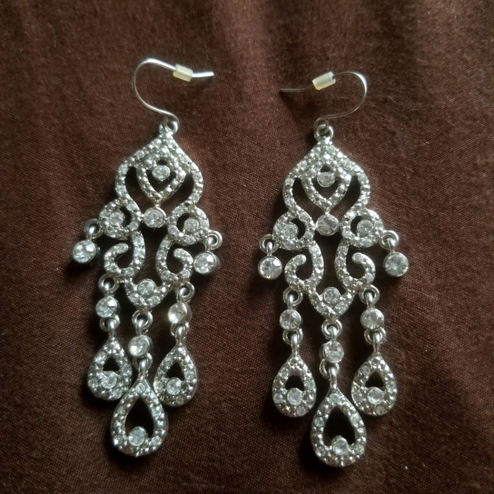 Beautiful rhinestone chandelier earrings